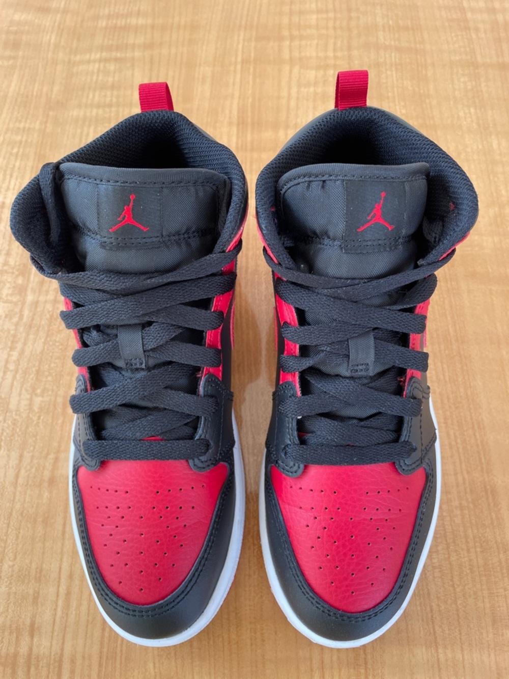 Jordan 1 Mid Banned Shoes Nike Air Red Black Size 3Y Kids Basketball